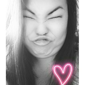 Meet your Posher, Celine